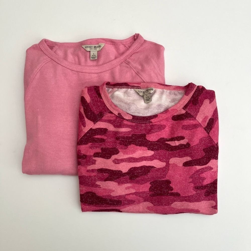 Lucky Brand Girl Youth Pink and Camo Sweaters, Lucky Sweaters, Lucky Brand M10